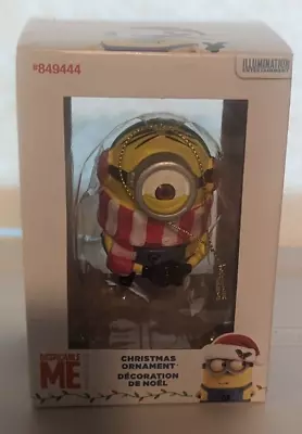 Hallmark  Christmas Ornament Despicable Me Stuart Minion • $9