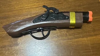 VINTAGE  TOY Double Barrel PISTOL  Cap Gun  By Parris Savannah  Tn. ￼USA • $0.99