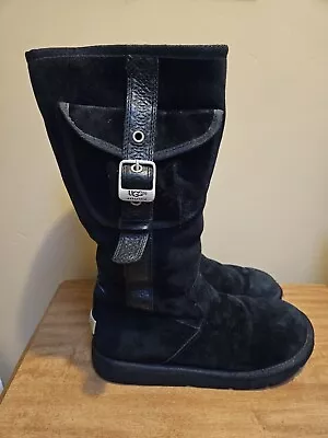 UGG Women's 1895 Winter Retro Cargo Tall Zip Boots Black Suede Sheepskin 9M • $60