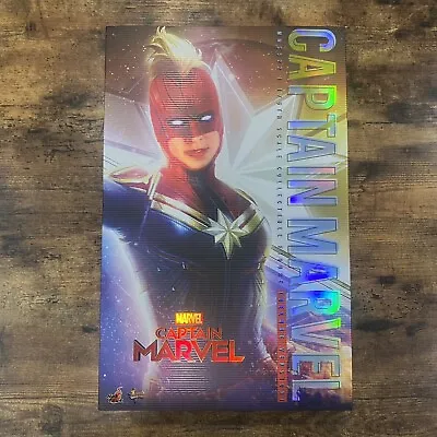 New Hot Toys MMS522 Captain Marvel Captain Marvel Deluxe Sixth Scale Figure • $98