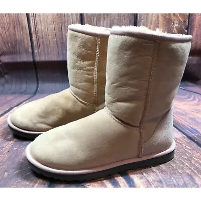 UGG 5825 Classic Pinkish Tan Sheepskin Suede Short Boots Womens 9 (n8j) • $44.99