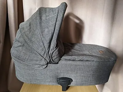 Mamas And Papas Armadillo Flip XT Carry Cot - Grey • £20