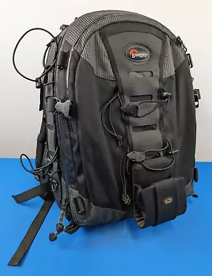 LowePro Nature Trekker AWII Camera Backpack Rucksack Black • £24.99