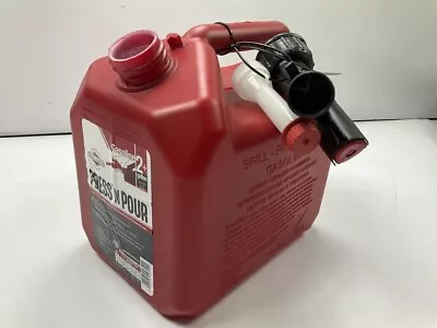 Briggs And Stratton GARAGE BOSS GB320SL Press N Pour Gas Can 2+ Gallon Red • $22.95