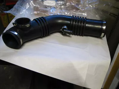 17881-65030 AIR INTAKE HOSE Air Cleaner Hose For 93 94 95 T100 V6 3.0L • $38.99