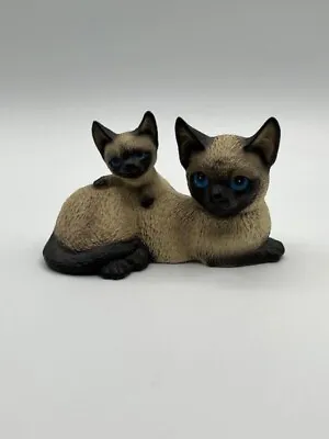 Siamese Cat Figurine Ceramic Global Art Harvey Knox Kingdom Japan • $19.55
