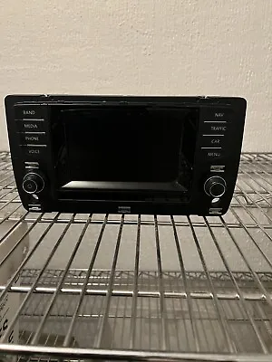 15 16 17 Volkswagen Golf R GTi Radio / Display / Navigation 5G0-919-605-K • $59