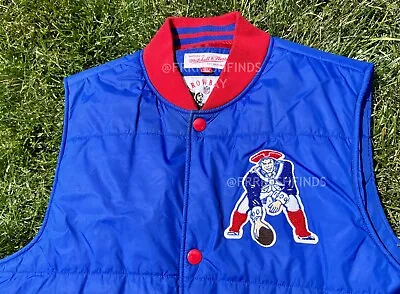 Authentic Mitchell & Ness Throwback New England Patriots Thermal Bubble Vest • $74.99