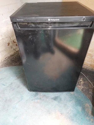£12.50 • Buy Used Under Counter Hptpoint Freezer