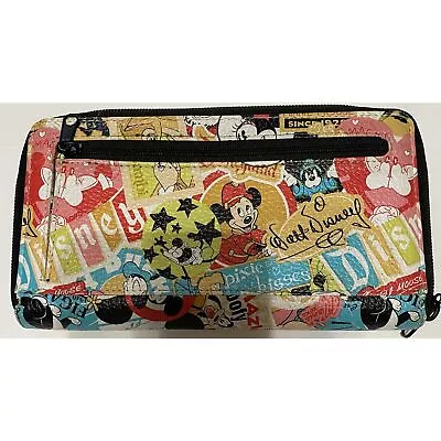 Disney Parks Mickey & Friends Zip Around Wallet/Clutch NWOT • $19.99