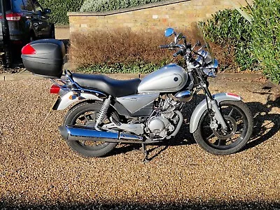 Motorcycle Yamaha YBR 125 Custom • £1700