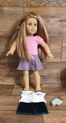 2012 American Girl 18  Doll - McKenna W/ Carmel Blonde Hair & Blue Eyes • $99.99