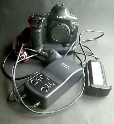 Canon Eos-1 Ds Mark Ii Digital - Body With 2 Batteries & Charger + Other Parts • $315.74