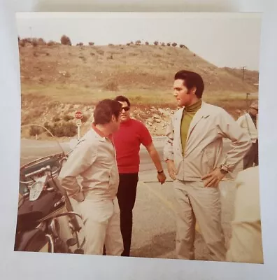 ELVIS PRESLEY VINTAGE 5x5 KODAK PHOTO FROM SET LIVE A LITTLE LOVE A LITTLE • $9.99