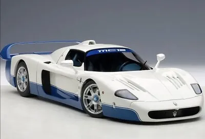 MASERATI MC12 ROAD CAR PEARL WHITE & BLUE 1:18 By AUTOART 75801 ULTRA RARE!! • $799