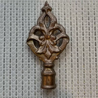 Vtg 4” Lamp Finial Art Deco Nouveau Cast Iron Topper • $16