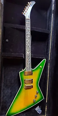 $3300 • Buy Custom Made Electric Guitar With Abalone Inlay Green To Yellow Fade 
