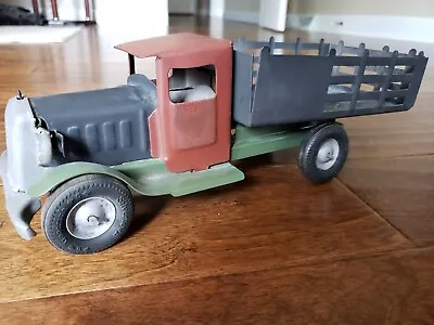 Vintage Metalcraft Pressed Steel Toy Truck St Louis Tin Toy Lot • $175