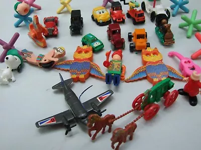 1960's Collection  90 Pieces Miniature Plastic Toys Cars Planes Dolls Estate • $58