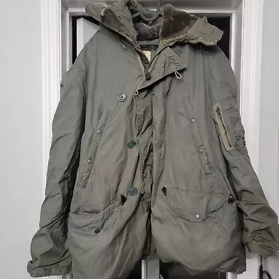 Vintage 1970s N-3B Military Extreme Cold Weather Parka Large Faux Fur Hood XL • $60