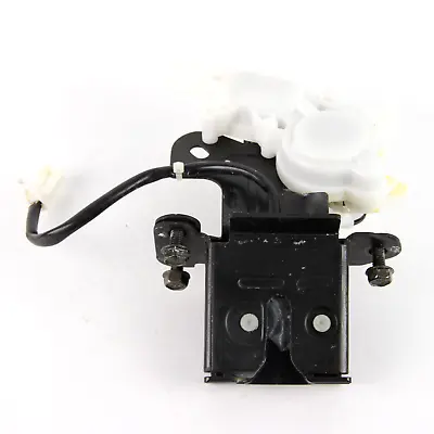 2004 - 2009 Mazda 3 Hatchback OEM Trunk Liftgate Latch Rear Lock Actuator 2151 • $96