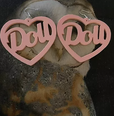 60s 70s 80S BABY  PINK HEART LOGO DOLL EARRINGS DANGLE ACRYLIC PUNK GOTH Uk • £3.50