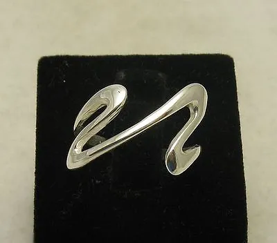 Stylish Genuine Sterling Silver Ring Hallmarked Solid 925 Handmade Nickel Free • £16