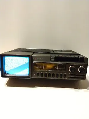 Montgomery Ward GEN 11189 Portable TV/AM-FM Radio Cassette Recorder 1980 • $85