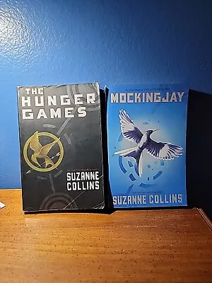Mockingjay Large Print Hunger Games Suzanne Collins Lot Of 2 Paperback Books • $6