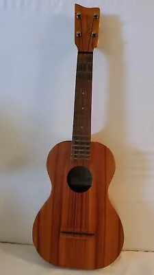 Vintage Rare Kamaka Ukulele 70's  White  Label • $1299