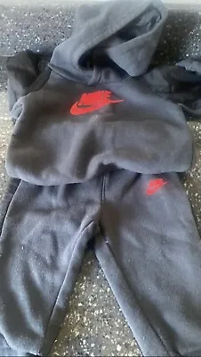 Nike Baby Boy Hoodie • £4