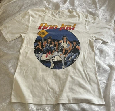 £111.04 • Buy BON JOVI Vintage SIZE 20 M T-SHIRT 1987 Australia Slippery When Wet Authentic