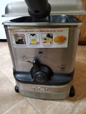 T-fal FR8000 Ultimate EZ 1700W 2.65 Lbs Clean Deep Fryer - Silver • $50