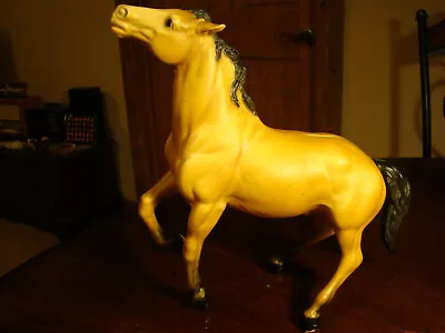 Beautiful Breyer Horse #87 Diablo The Mustang Get Him Now!!! • $19.99