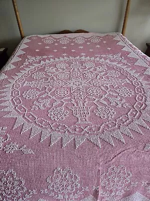 Vtg Medallion Bump Chenille Queen Bedspread  Cottage Core Fringe USA Cotton Red • $75