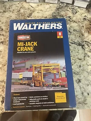 Walthers 933-3222 MI-JACK Translift (R) Intermodal Crane Kit N Scale Train (1) • $35