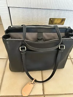 COACH Peyton Genuine Leather Black Double-Zip Shoulder Purse Bag (F25669) • $169.99