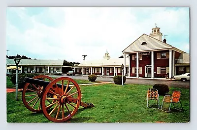 Postcard Maryland Waldorf MD Martha Washington Motel Lawn Chair Cannon 1960s  • $8