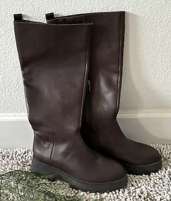 Vince Camuto Woman NETTRIO Knee High Boot Size:8M • $75