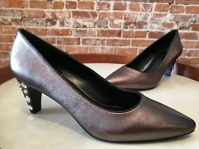 Logo Lori Goldstein Metallic Leather Jeweled Heel Meredith Classic Pumps New • $29.95