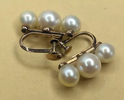 Vintage 10K Yellow Gold Screw Back 3 Pearls Stud Earrings 4.74g • $154