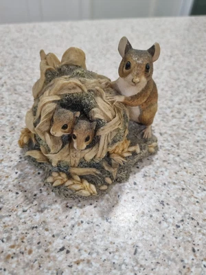 £25 • Buy Border Fine Arts, Happy Days Field Mice, BCM04
