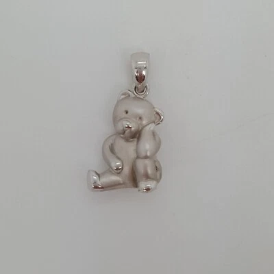 £100 • Buy 18ct White Gold Teddy Bear Pendant / Charm