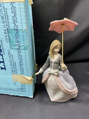 $129.99 • Buy Lladro  ANGELA  Figurine ~ #5211 ~ 8 3/4  Tall ~ W/Original Box