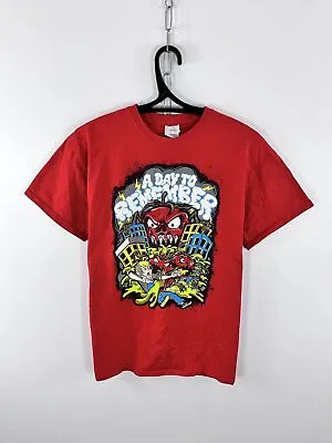 Vintage Crazy T-Shirt Gildan Heavy Cotton Big Logo Graffiti Red Size M • $33.51