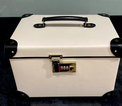 Globetrotter X Sisley Paris Vanity Case / Beauty Box. New • £1000