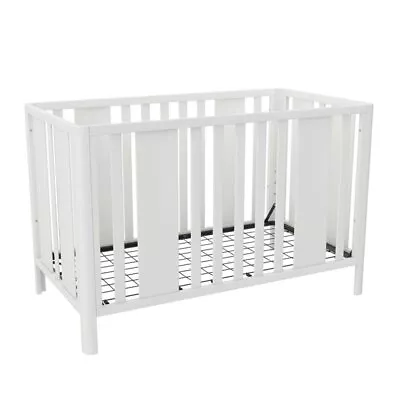 Little Seeds Crawford Curved Post 3-in-1 Crib In White • $292.35