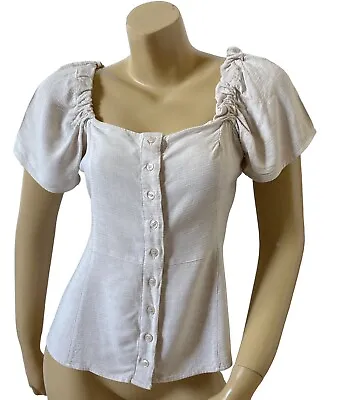 H&M Womens Size Medium Beige Short Sleeve Button Front Cropped Crop Top Shirt • $11.99