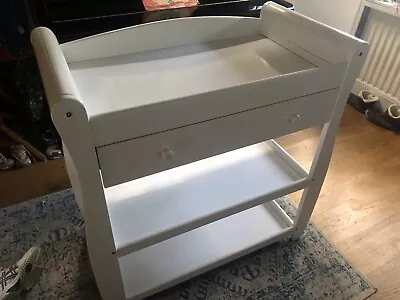 Baby Changing Table Unit • £1