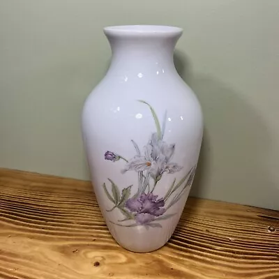 AK Kaiser MARINA Large White Vase Lavender Irises Flowers K Nossek W Germany VTG • $25